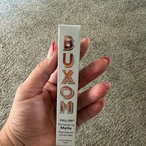Buxom Full-On Plumping Lip Matte